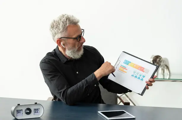 Want More Likes, Shares, and Sales? Make a Strategic Social Media Calendar!